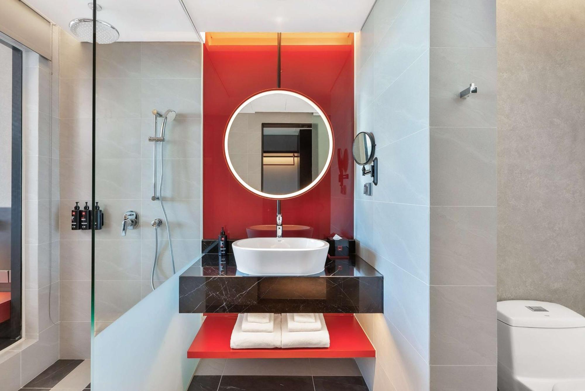 فندق Radisson Red Danang المظهر الخارجي الصورة