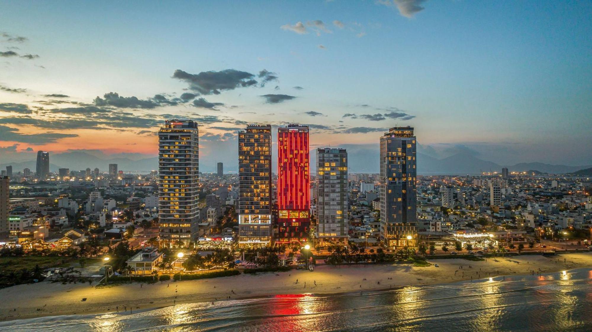 فندق Radisson Red Danang المظهر الخارجي الصورة